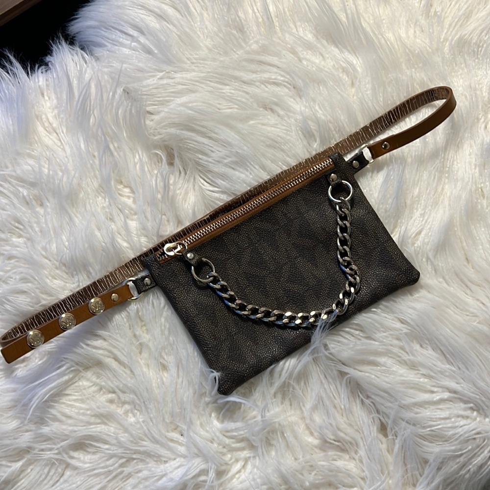 Michael Kors Fanny Pack / Waist Pouch (used)